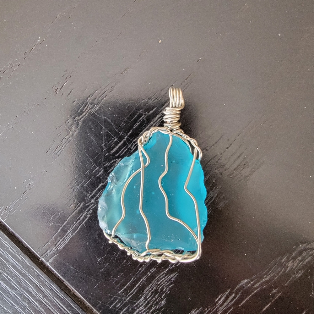 Wire wrapped Sea Glass pendant